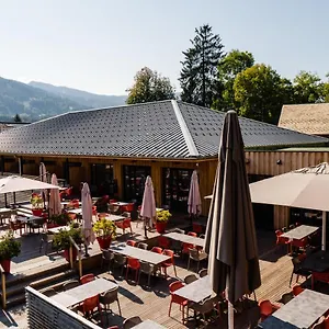 village-vacances-le-berouze.hotels-rhonealpes.com/