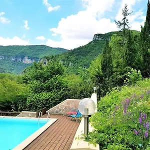 les-gargouilles.midi-pyreneeshotels.com/