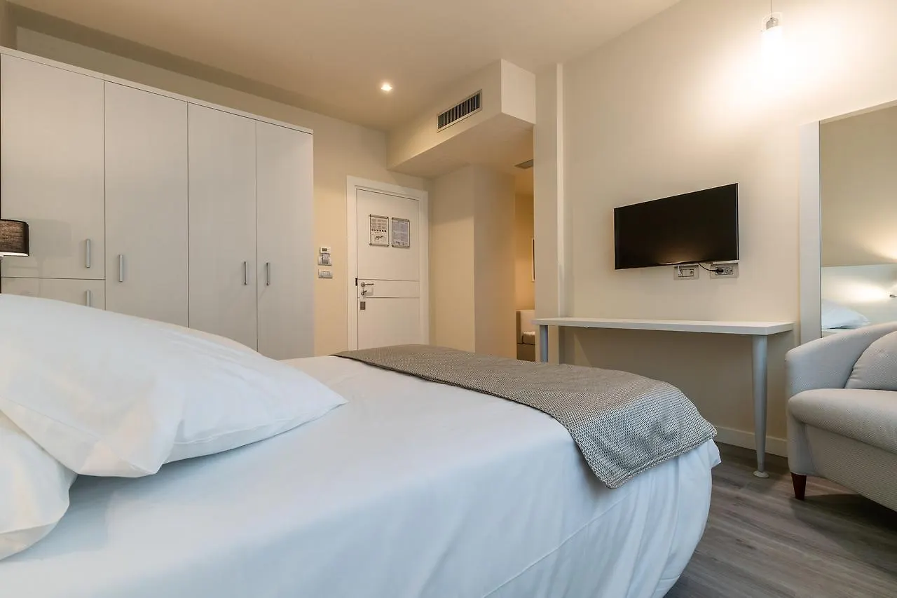 La Dolce Vita Hotel Menton